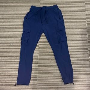 YoungLa travel cargos